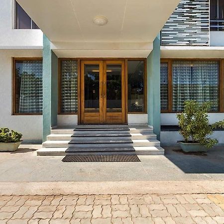Hotel Grand 3D Bhuj Exterior foto